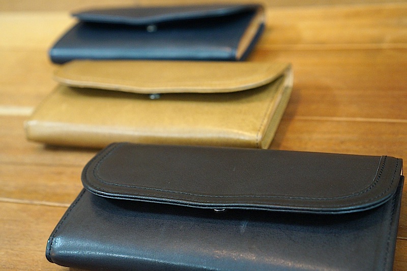 hobo
SHADE LEATHER TRIFOLD WALLET