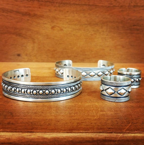 hobo シルバーバングル （Hobo 24AW SIGNET RING 925 SILVER with  